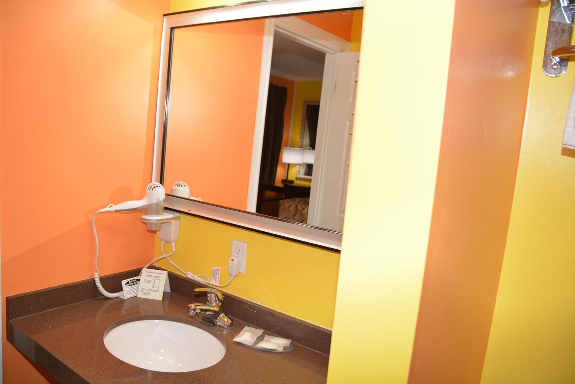 Harmony Inn Goderich Dış mekan fotoğraf